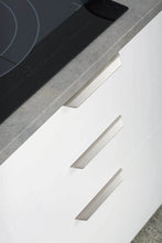 Imaginea se incarca, MANER VIEFE VANN